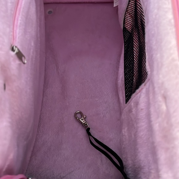 CHELSEA PAWS Pink Faux Alligator Pet Carrier - Picture 9 of 16
